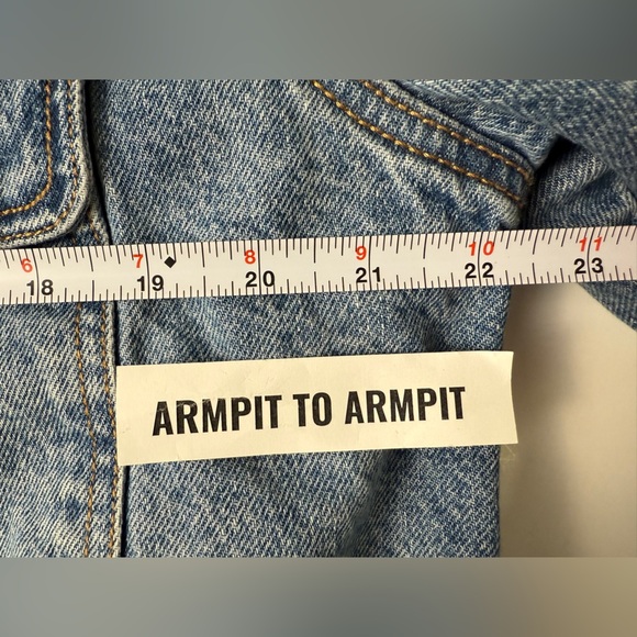 Old Navy Sherpa-Lined Non-Stretch Jean Utility Shacket For Women Petite Medium - Picture 12 of 13